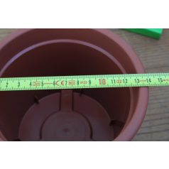 13 cm-es Cserép terracotta