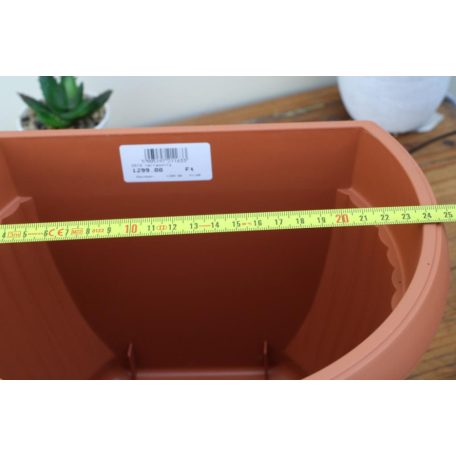 24 cm-es terracotta