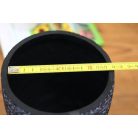 12 cm-es Kaspó famintás kerek műanyag fekete. Fehér