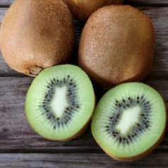 Termős kivi Actinidia deliciosa Hayward